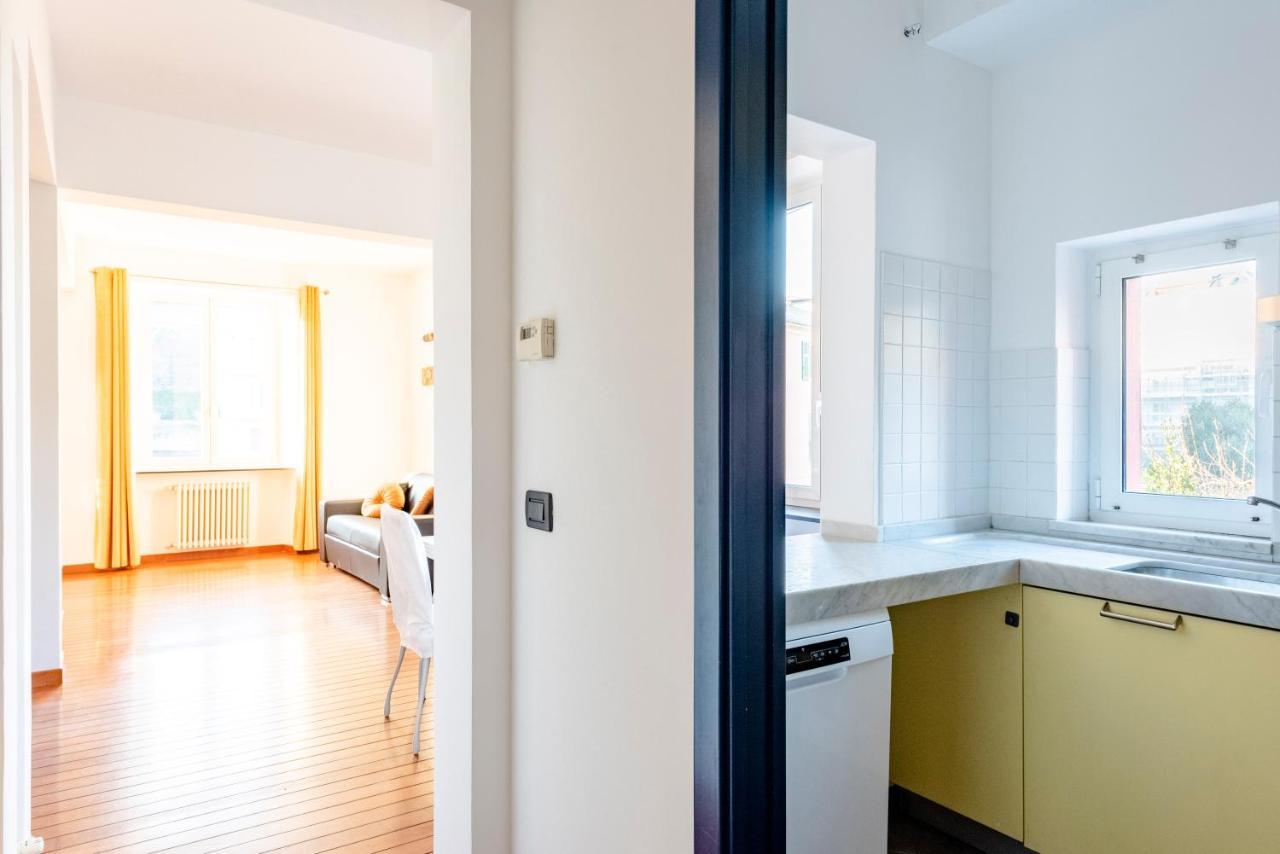 Joivy Modern Flat Next To The Sea Apartment Генуа Екстериор снимка