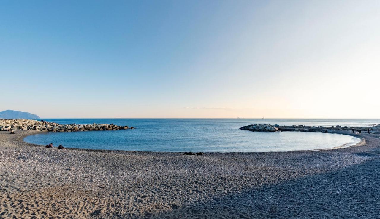 Joivy Modern Flat Next To The Sea Apartment Генуа Екстериор снимка