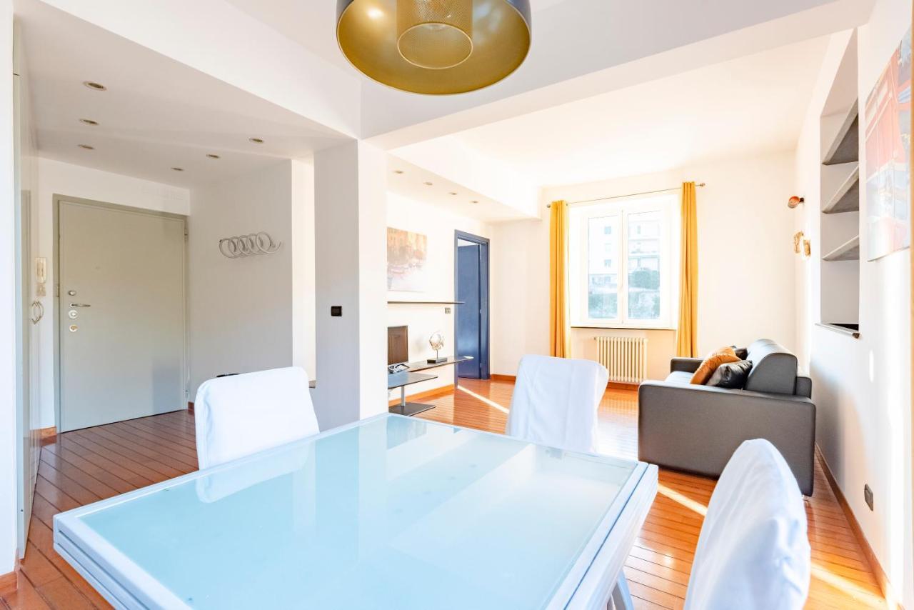 Joivy Modern Flat Next To The Sea Apartment Генуа Екстериор снимка