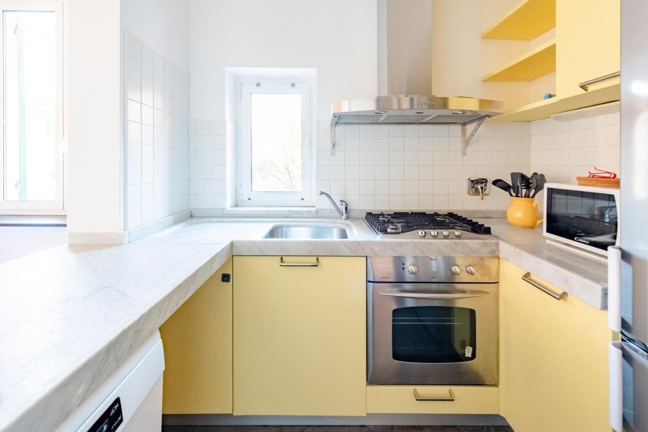 Joivy Modern Flat Next To The Sea Apartment Генуа Екстериор снимка