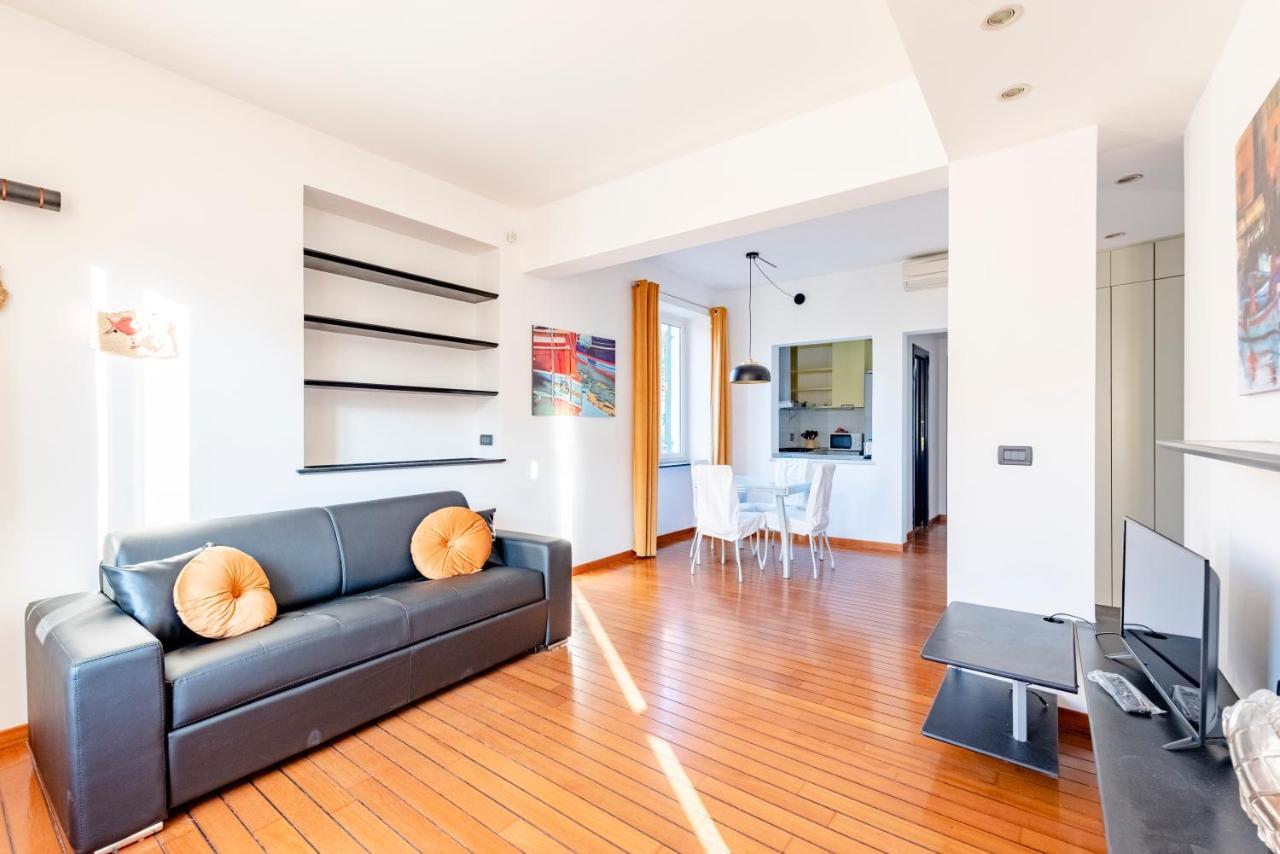 Joivy Modern Flat Next To The Sea Apartment Генуа Екстериор снимка